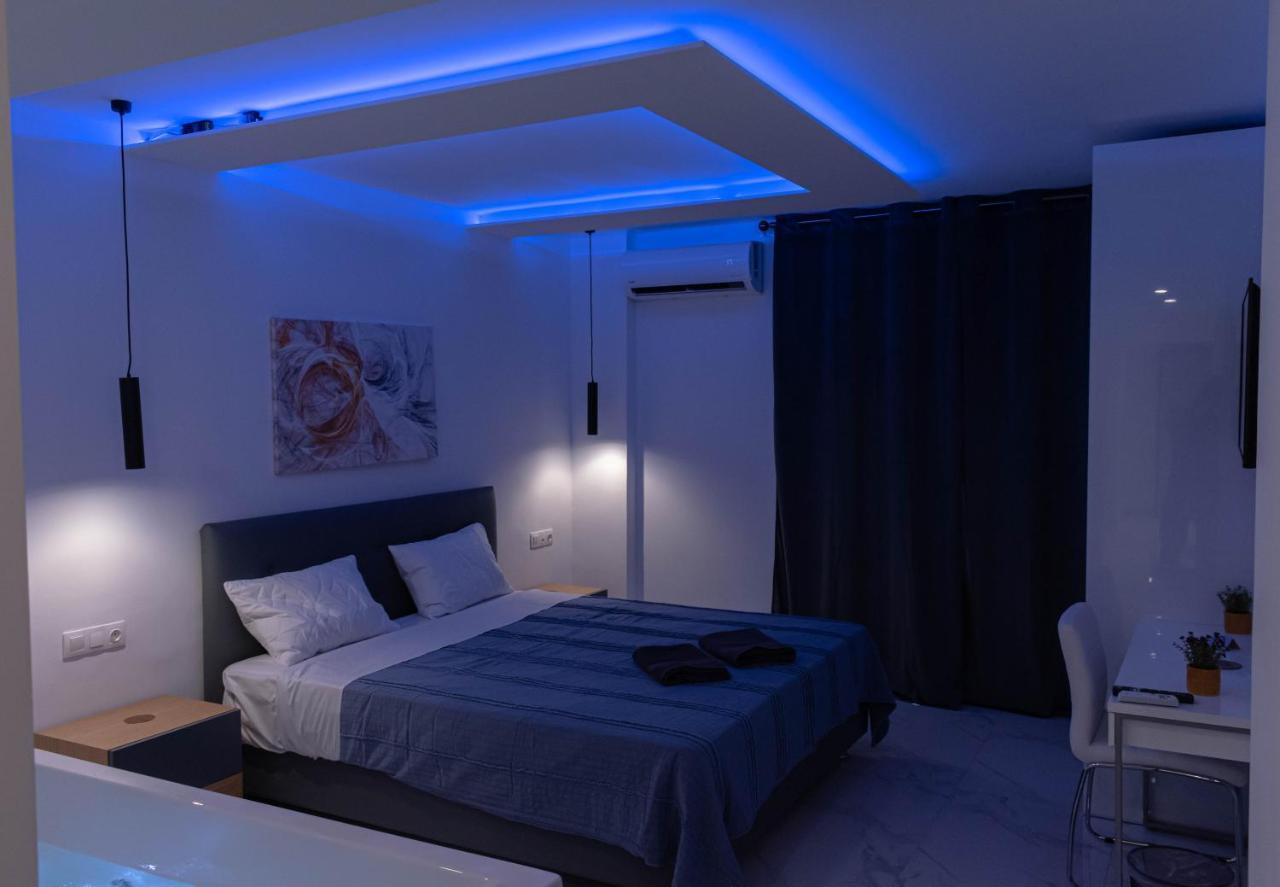 Athens Jacuzzi Apartment Ngoại thất bức ảnh