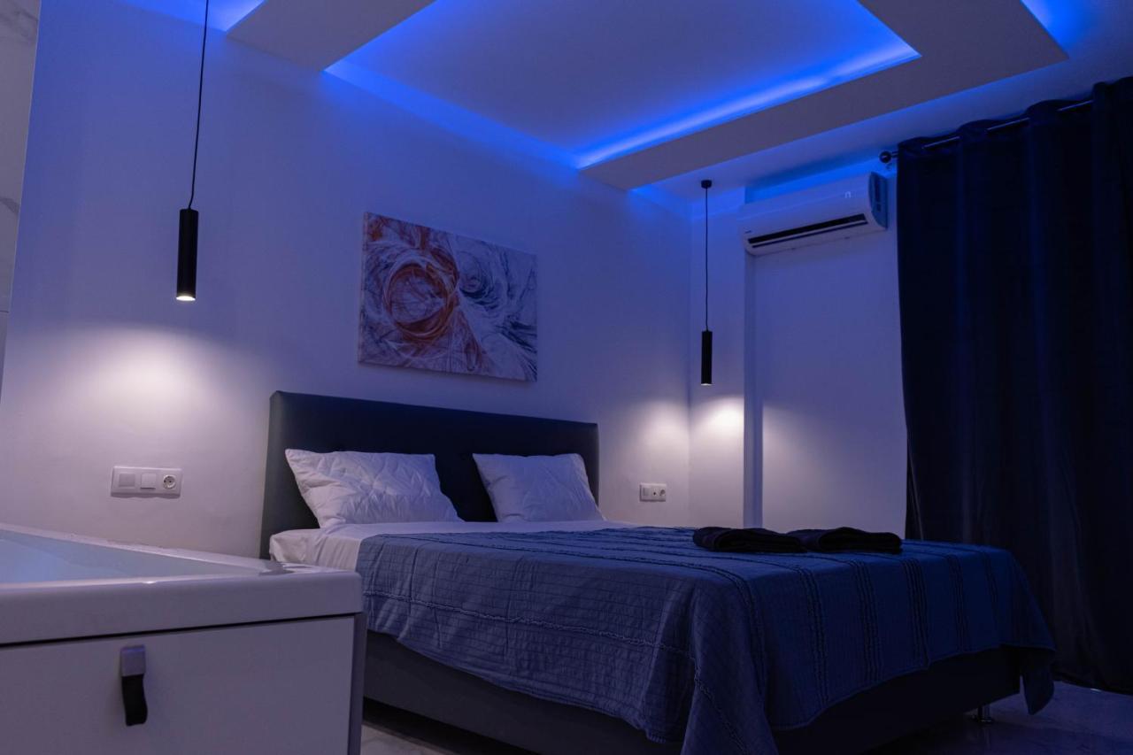 Athens Jacuzzi Apartment Ngoại thất bức ảnh