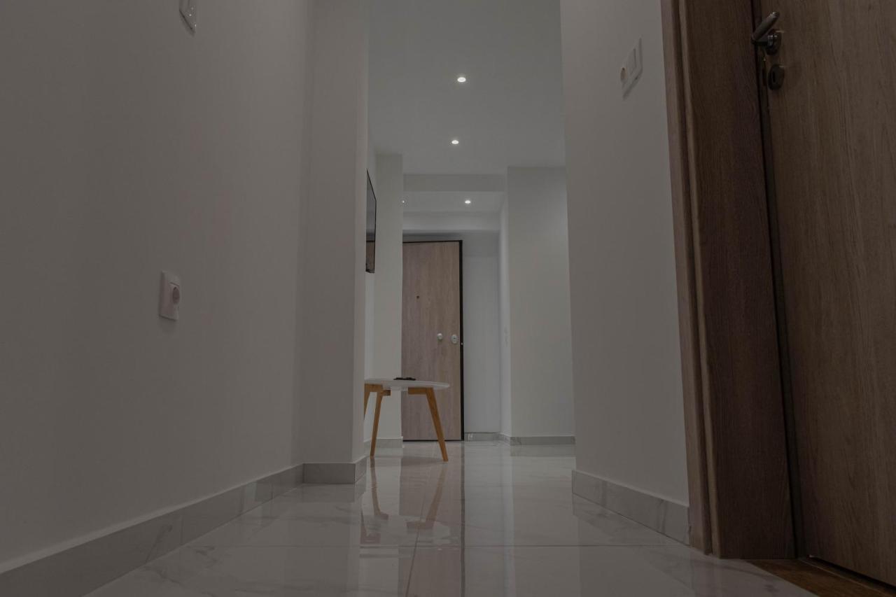 Athens Jacuzzi Apartment Ngoại thất bức ảnh
