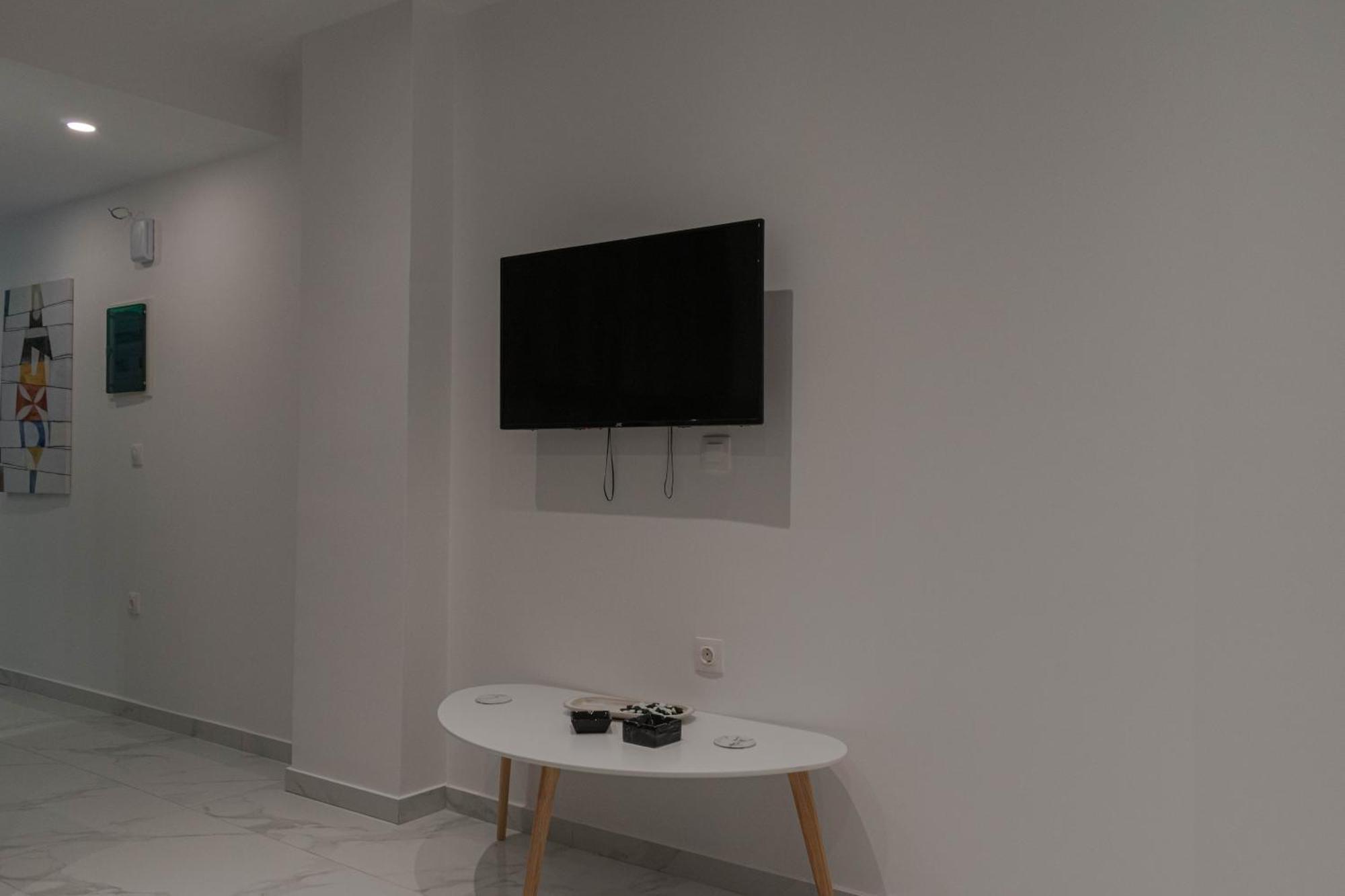 Athens Jacuzzi Apartment Ngoại thất bức ảnh