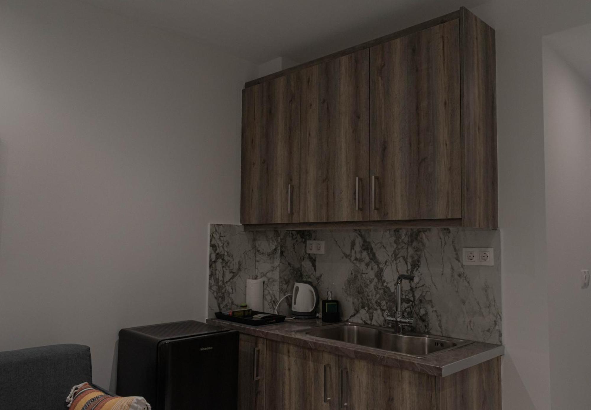 Athens Jacuzzi Apartment Ngoại thất bức ảnh